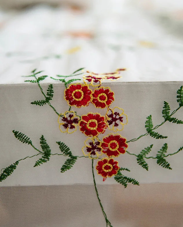 Embroidered Table Cloth for Dining Table | YM·Green Leaf Yarn·French Retro