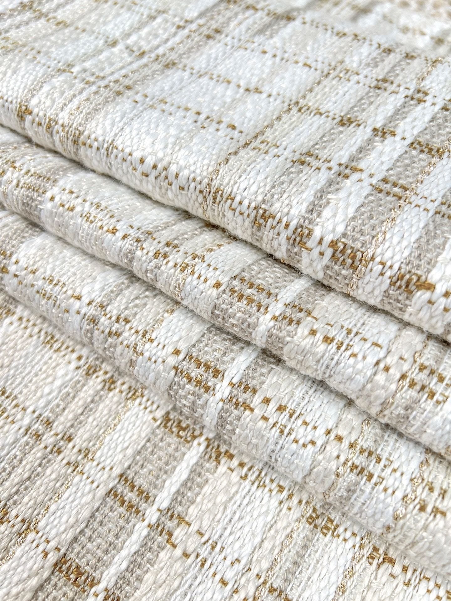 1603-1 | Gilded Linen Stripe