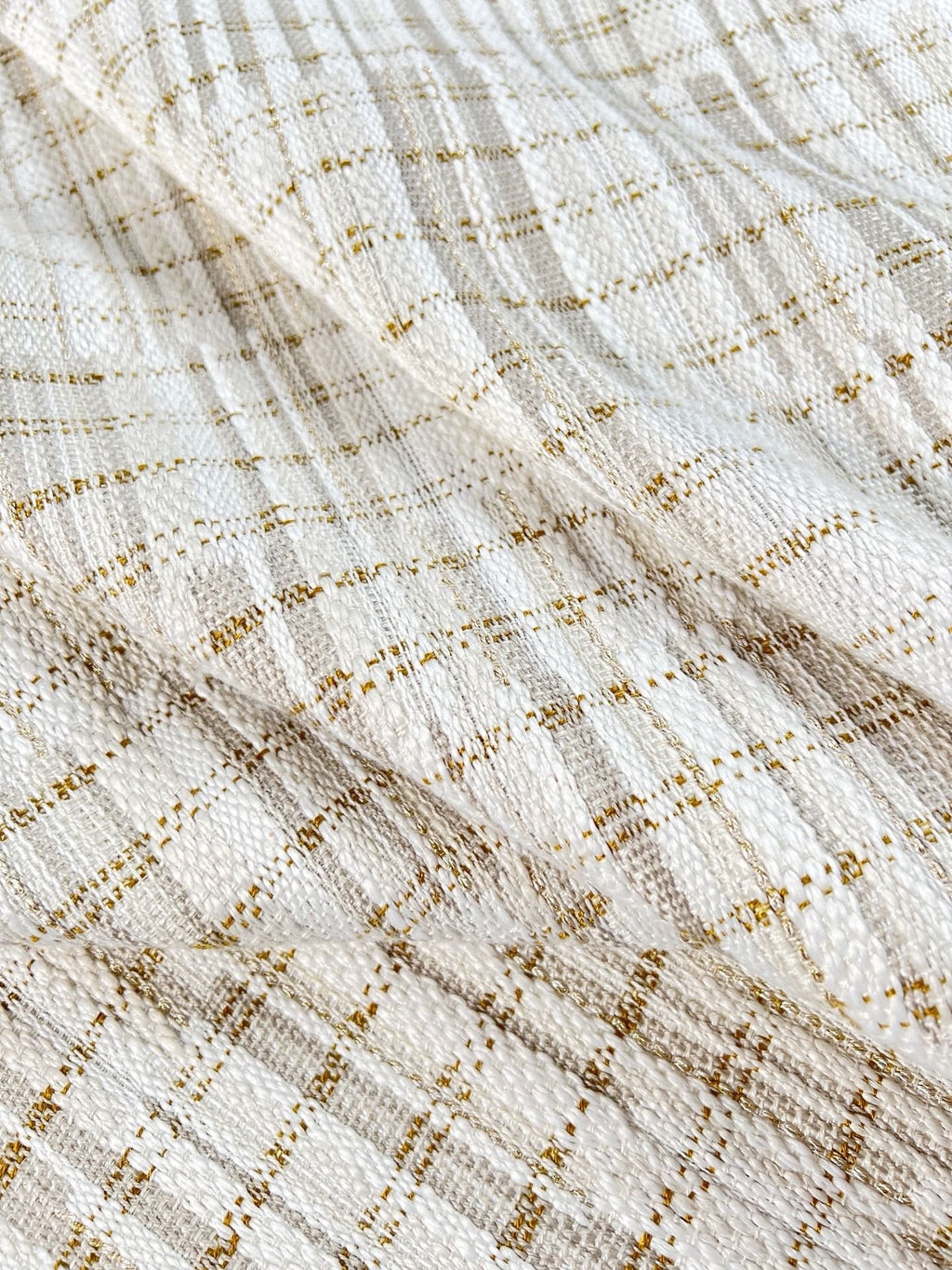 1603-1 | Gilded Linen Stripe