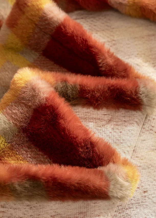 Red Luck Grid Fur