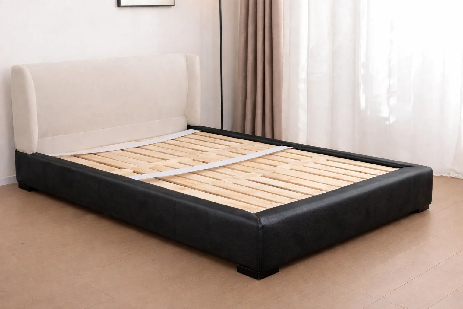 Black Minotti YX-40 | Bed skirts