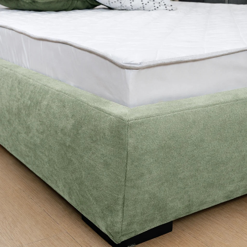 Fresh Sprout WX818 - 06 | Bed Frame Cover