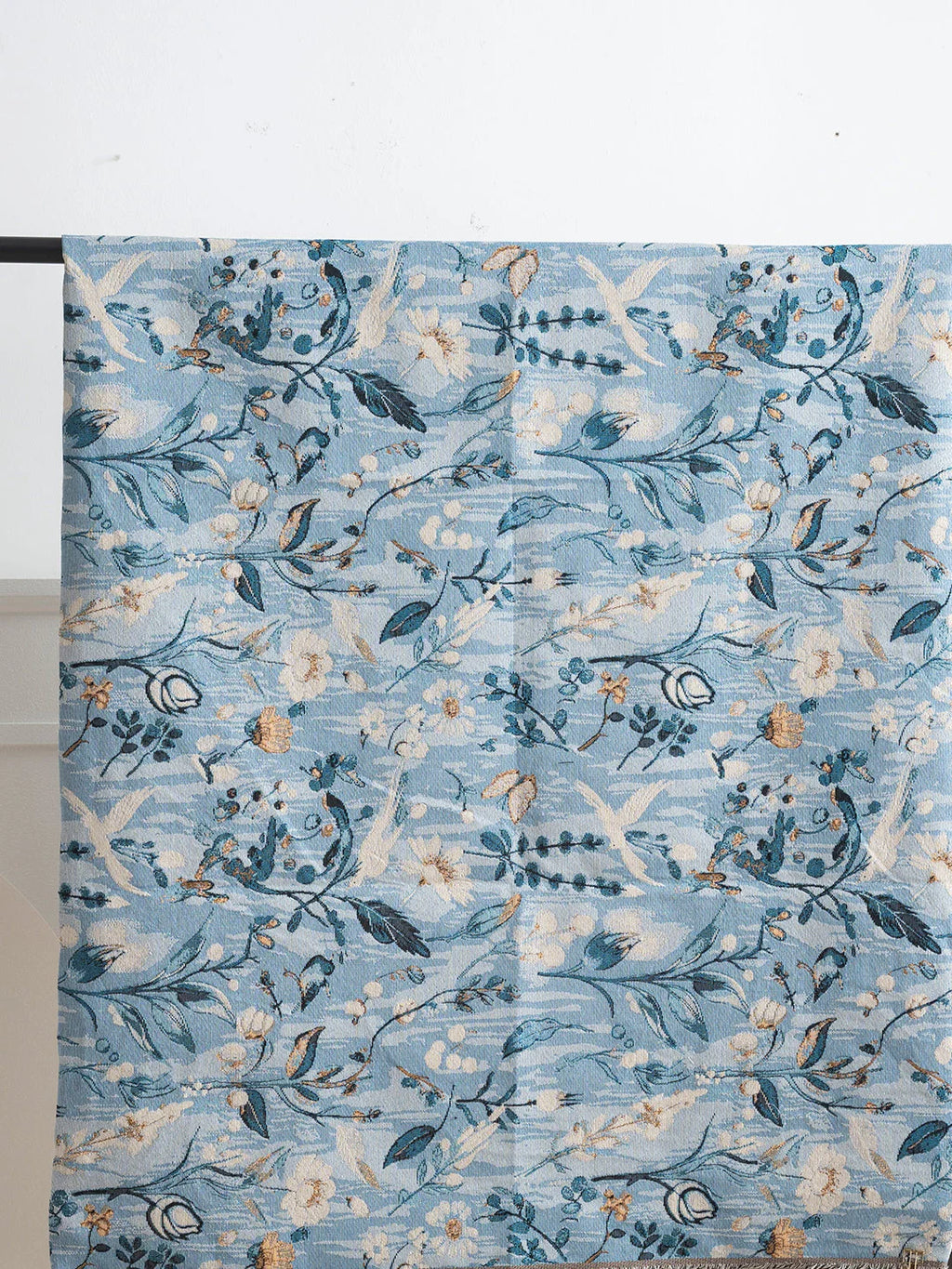 Jacquard WX625 - 75 | Dove