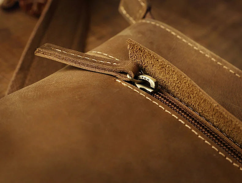 Rugēre Axis Crossbody Bag