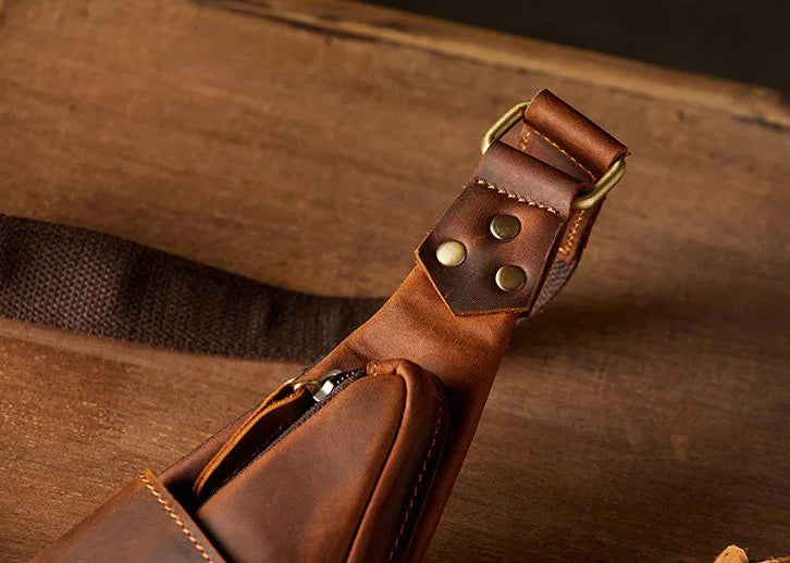 Rugēre Patina Chest Bag