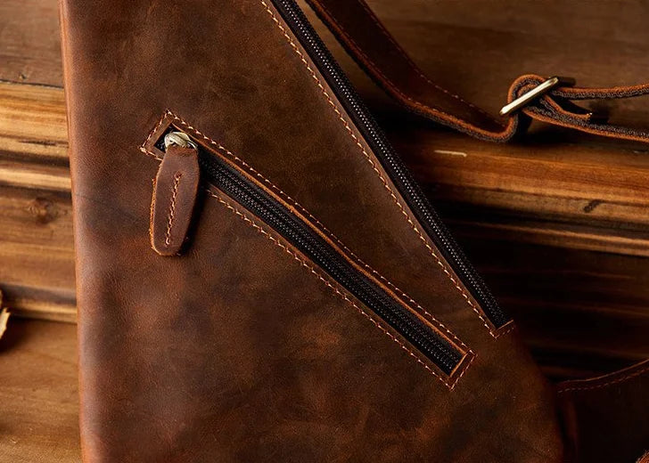 Rugēre Patina Chest Bag