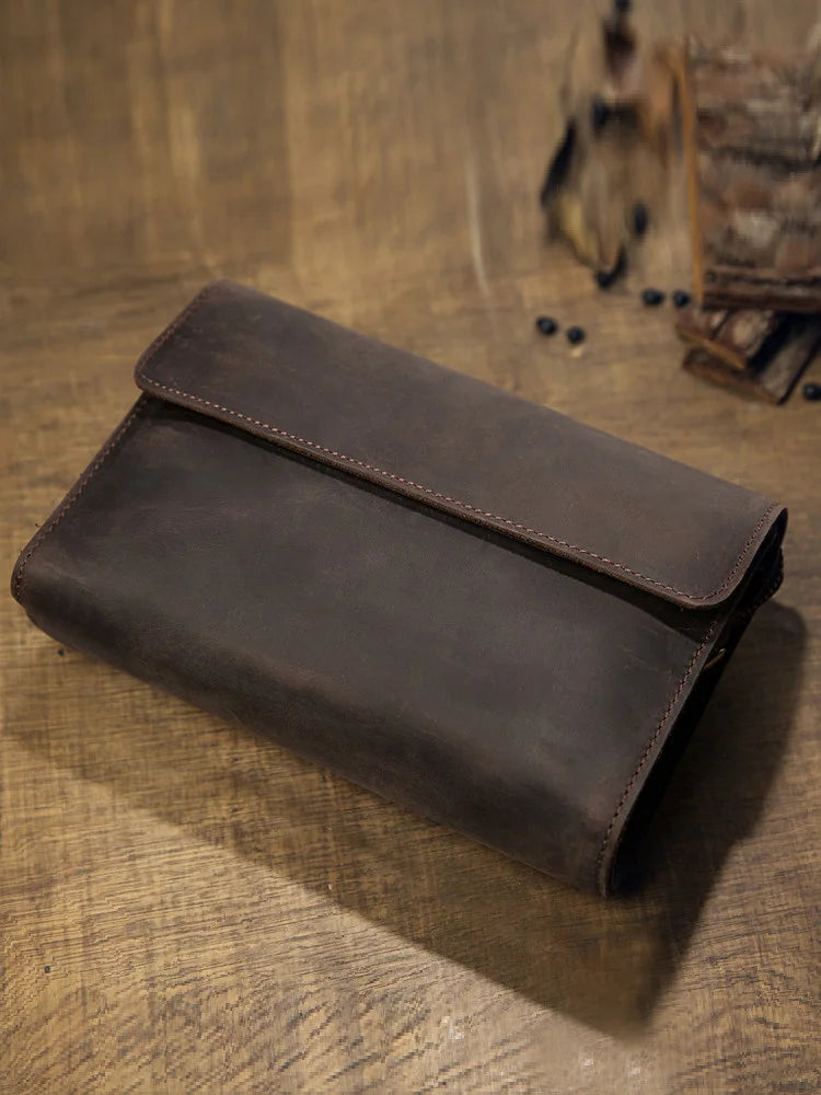Rugēre Patina Clutch Wallet