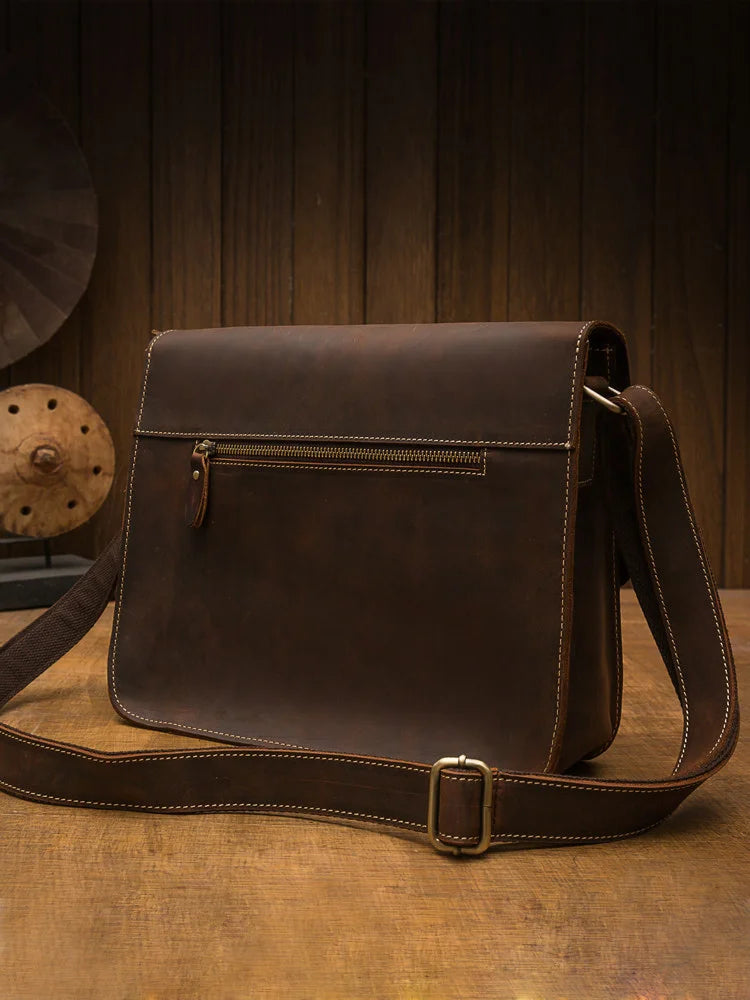 Rugēre Wayfarer Messenger Backpack