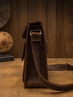 Rugēre Wayfarer Messenger Backpack