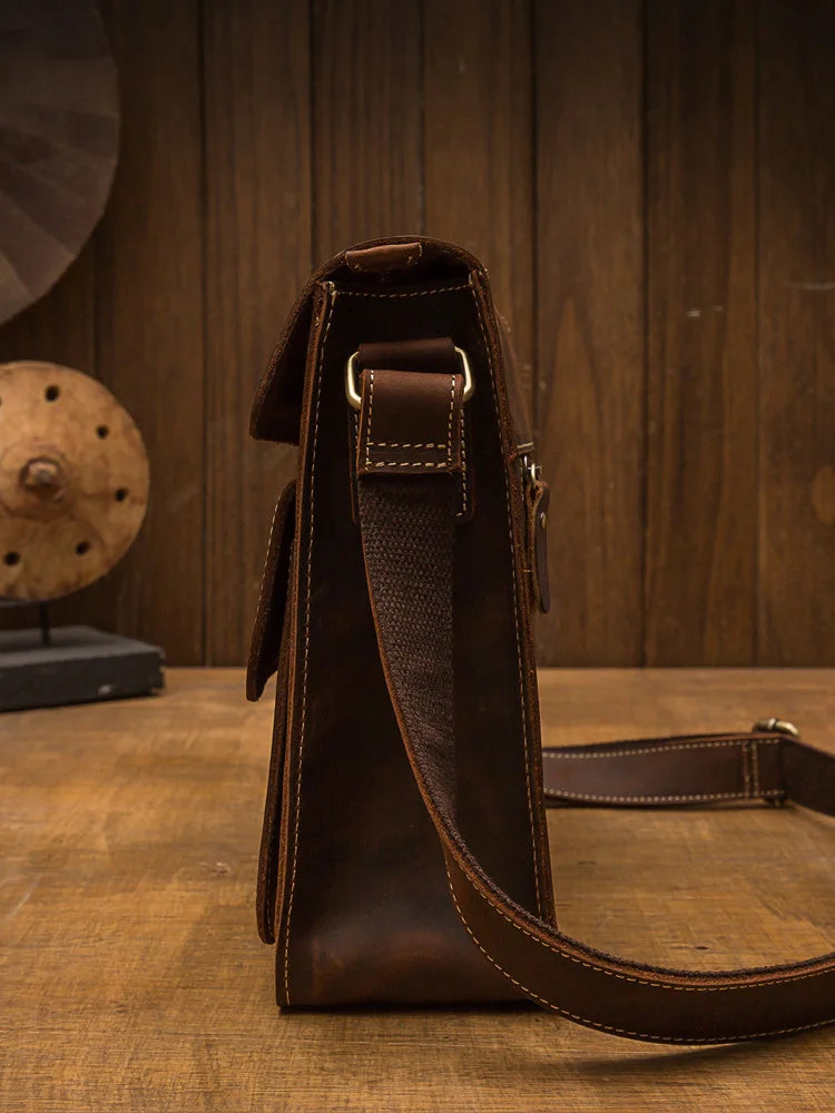 Rugēre Wayfarer Messenger Backpack