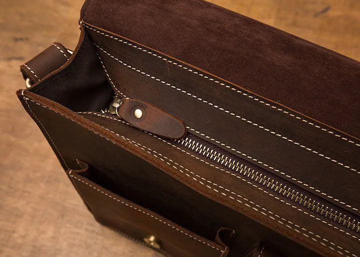 Rugēre Wayfarer Messenger Backpack