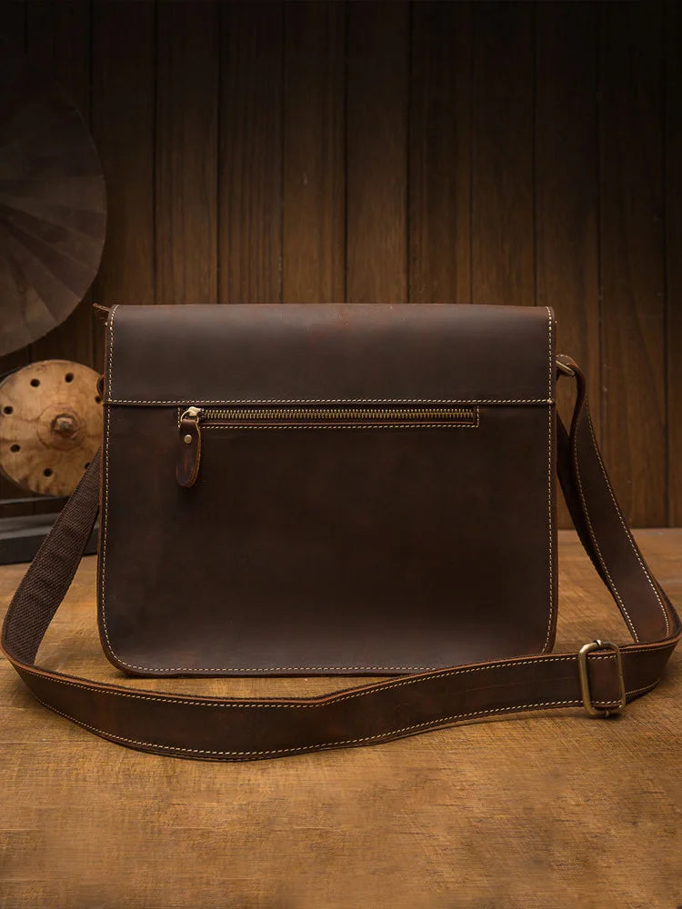 Rugēre Wayfarer Messenger Backpack