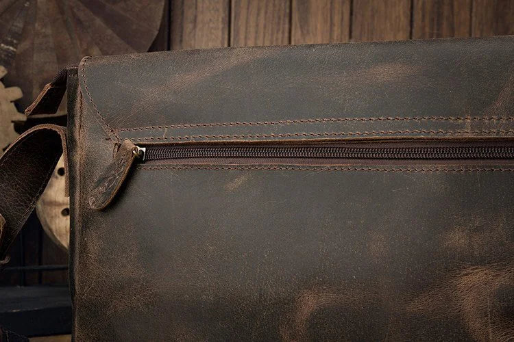 Rugēre Westminster Crossbody Laptop Bag (14″)