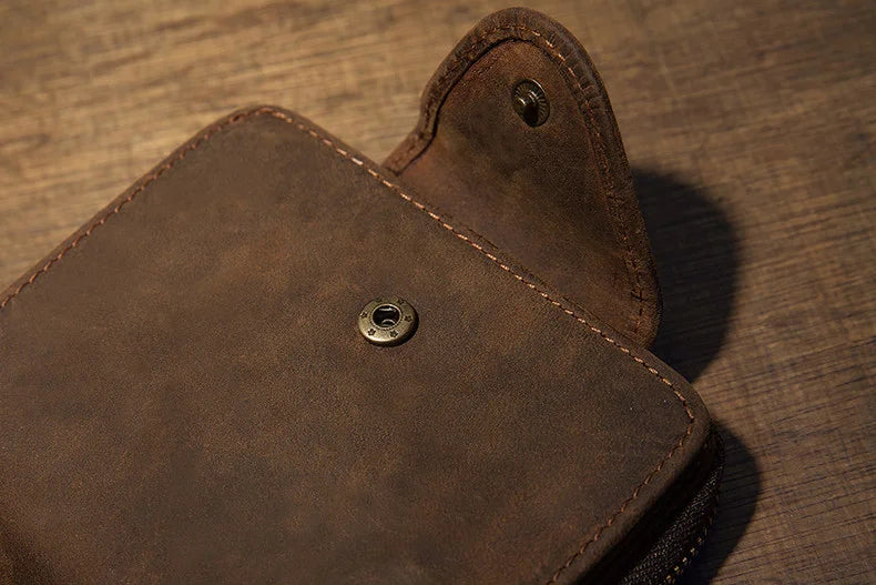 Rugēre Original Zip-Around Wallet