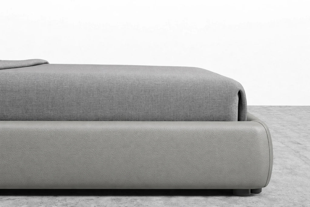 Taupe Minotti YX-31 | Bed skirts