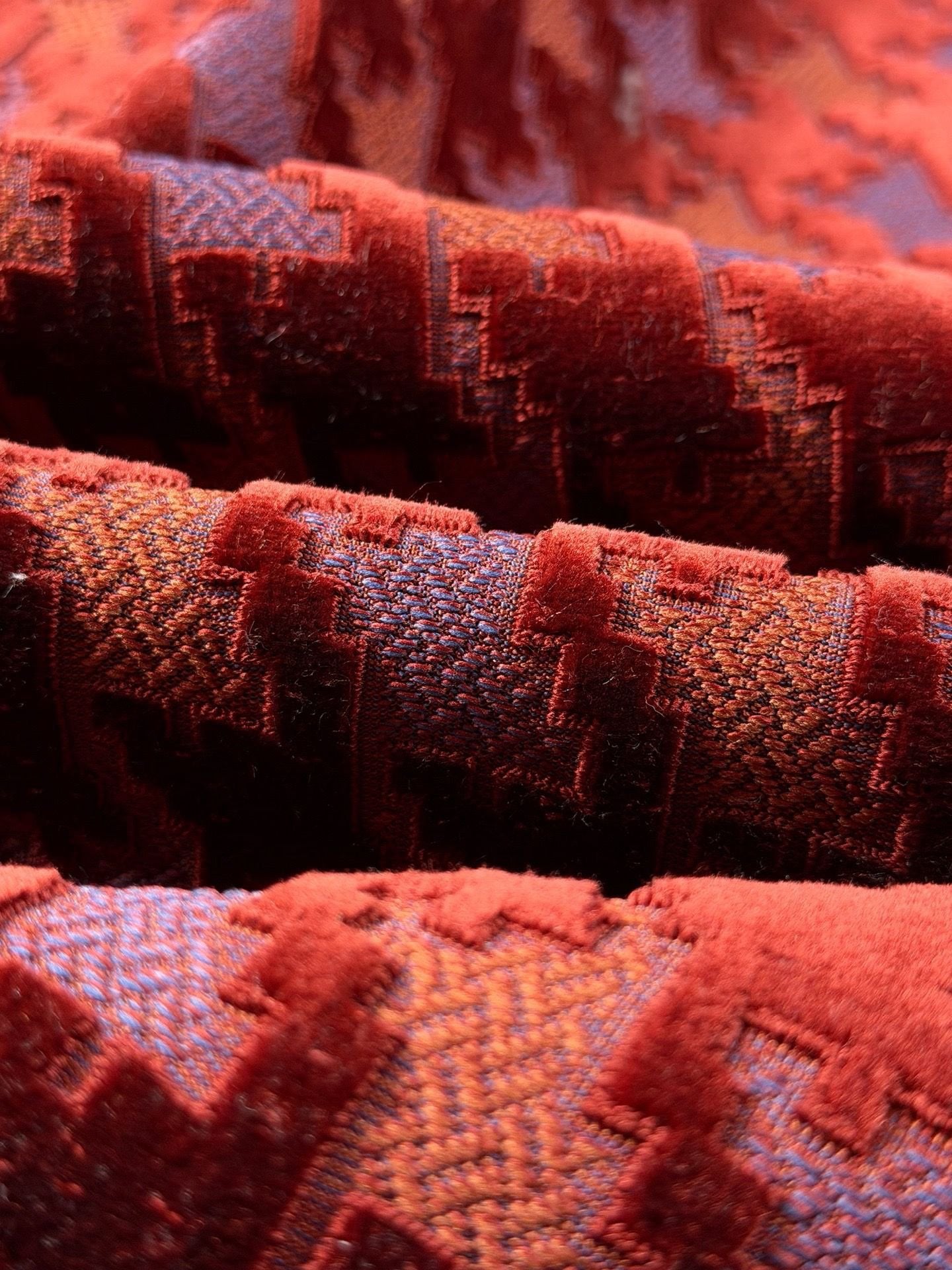 Velours-27 Ruffle