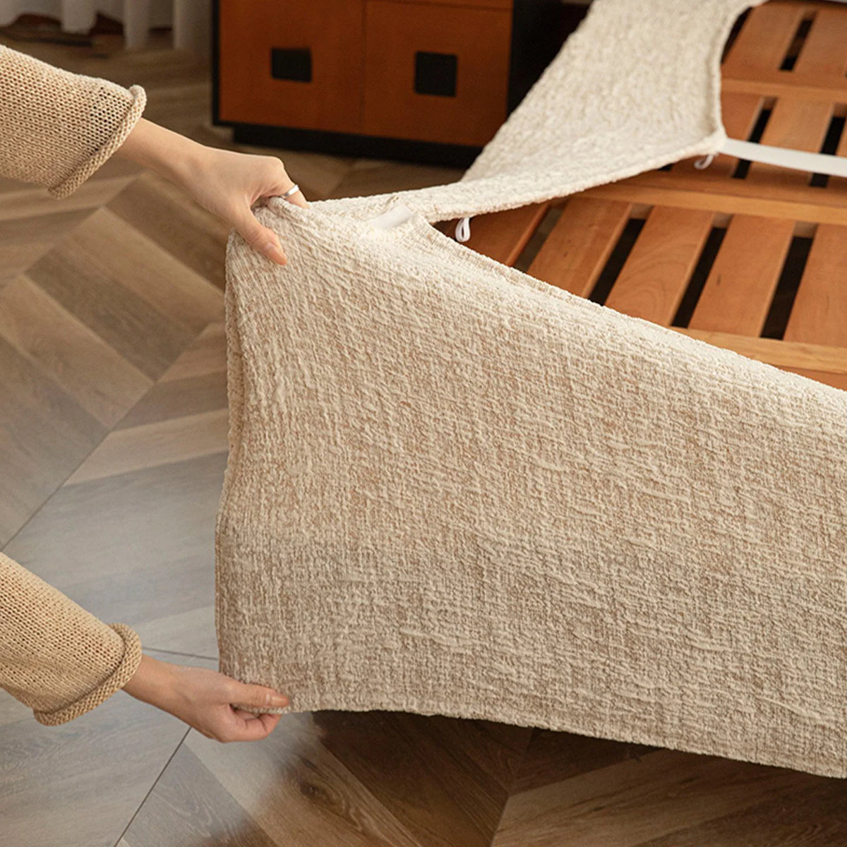 Woven Linen-Texture Cover for Platform Bed · Elastic Bands + Back Elastic
