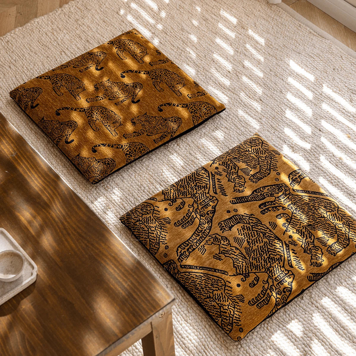 Leopard Descending the Mountain | Custom Sofa